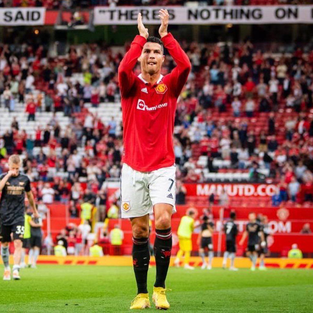 Ronaldo Reveals Rooney's Jealousy And United's Stagnation.